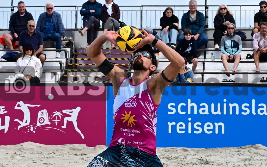 KBS Picture_Rock-The-Beach_Beachvollyball_080 | Erdmann Jonathan (1. Beachclub Kiel) ,Rock the Beach - die Nationale Beach-Vollyball Serie mit Festival-Charakter auf der Sandbank Strand in Ording vom 04.07. - 06.07.2025 , Qualifikation zur Deutschen Meisterschaft , - Realisiert mit Pictrs.com