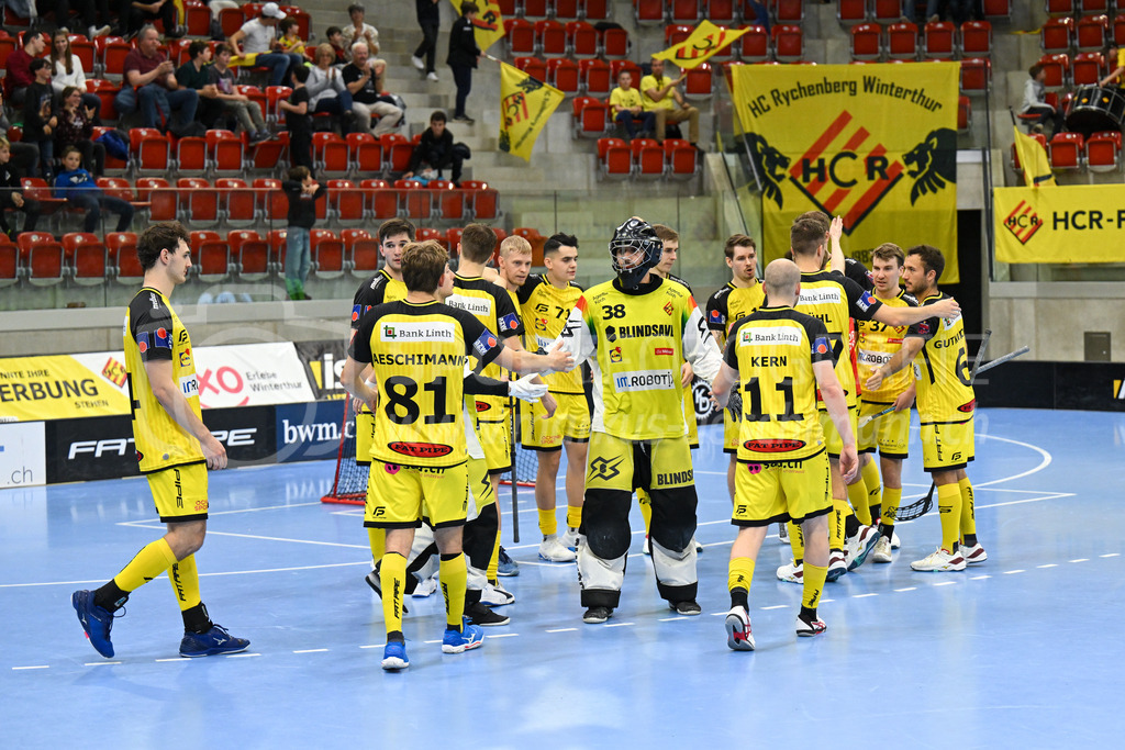 HC Rychenberg vs Basel Regio - 19. November 2022 | HC Rychenberg vs Basel Regio
AXA Arena, Winterthur
Der HC Rychenberg gewinnt mit 7:5.
Bild: Sportfotografie Markus Aeschimann | www.markus-aeschimann.ch - Realisiert mit Pictrs.com