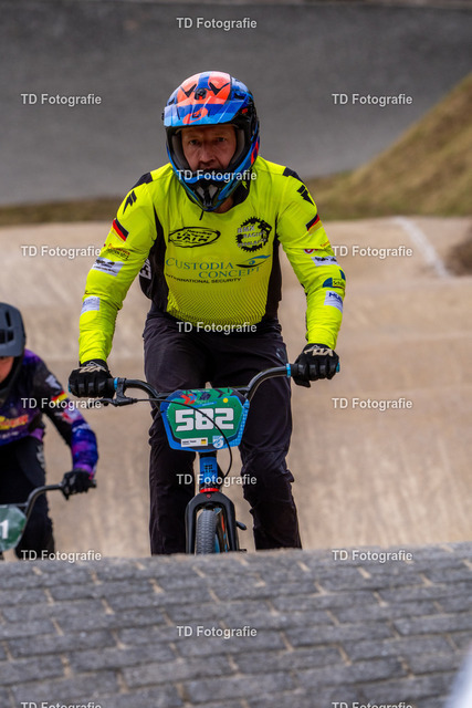 BayBMX2026-06401 | Fotogalerie von Thomas Dettweiler mit Eventbildern und lizenzfreien Fotos. Perfekt als Wandbild, für Büro, Website oder private Nutzung. - Realisiert mit Pictrs.com
