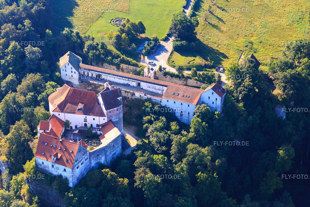 DJH Jugendherberge Burg Wildenstein https://www.jugendherberge.de/jugendherbergen/leibertingen-wildenstein/ | Luftbild: DJH Jugendherberge Burg Wildenstein https://www.jugendherberge.de/jugendherbergen/leibertingen-wildenstein/ in Leibertingen im Bundesland Baden-Württemberg in Deutschland. Foto: IMG_094236.jpg vom 27.08.2016 durch Werner Riehm/FLY-FOTO.de - Realisiert mit Pictrs.com