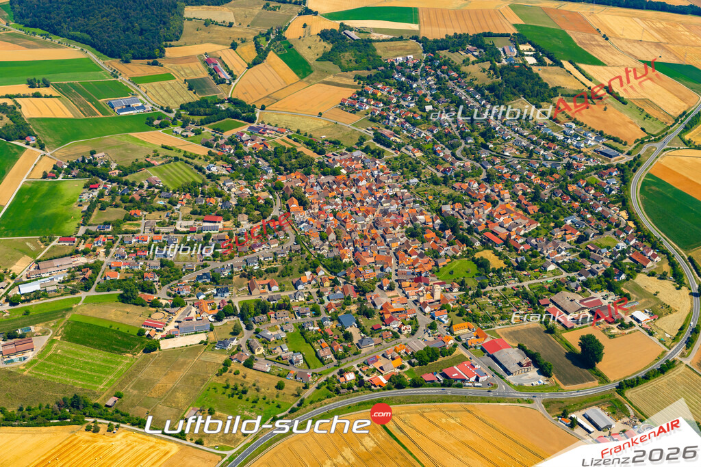 Das Luftbild zeigt :  Remlingen - Die Luftaufnahme wurde 2023 vom UL-Flugzeug aus erstellt ( keine Drohne ) - Hochauflösende Luftaufnahme - Für grossformatige Ausdrucke geeignet. Die Geschenkidee !Mit Lizenz und Bildrechte bestellbar