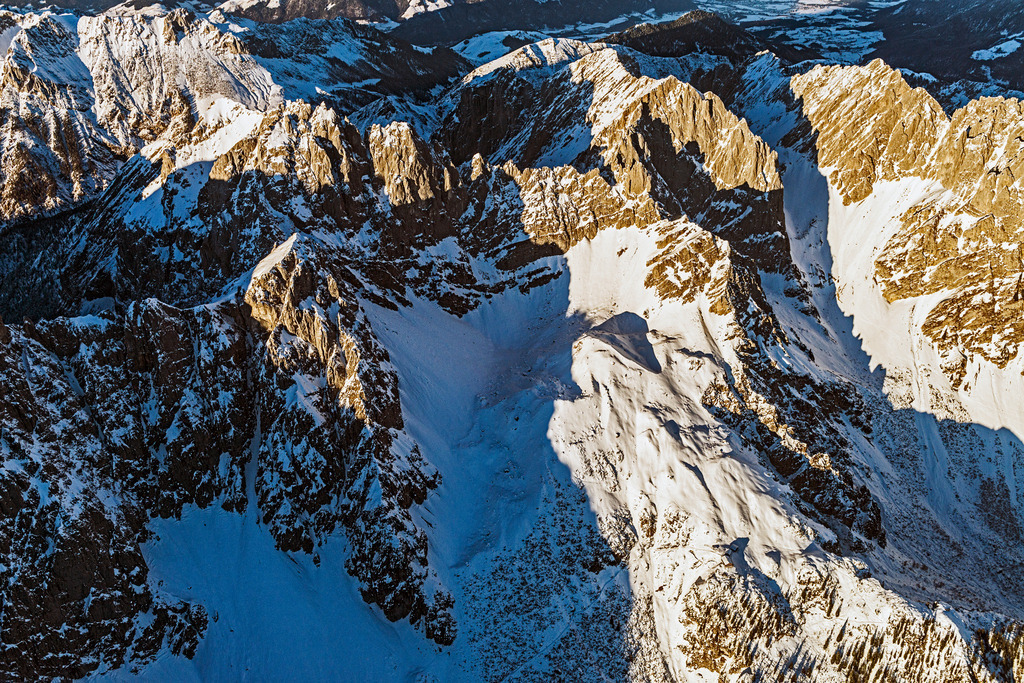 _D009912 | 02.12.2013 Felsen- Massiv und Berglandschaft des Wilden Kaiser