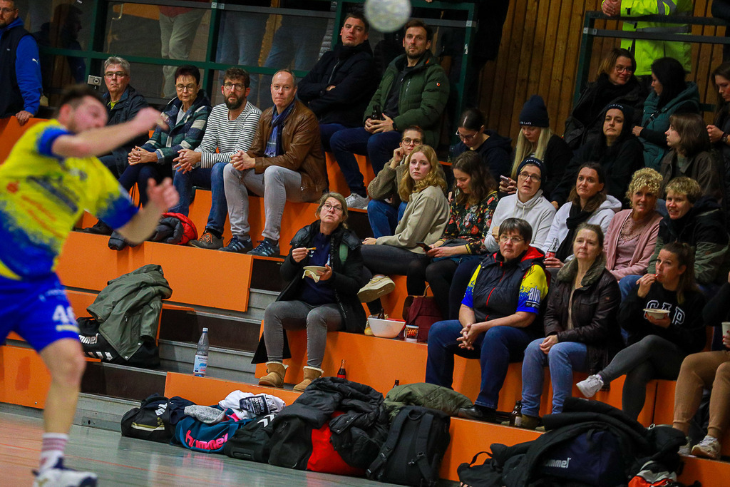 SVN_TvBiefang_161124_097 | Bildergalerie von Sport-Ereignissen aber auch von weiteren spannenden Dingen - nicht nur vom Niederrhein. In Anlehnung an den bekannten Spruch von Hanns Dieter Hüsch heißt das Motto: "Niederrhein ist überall".  - Realisiert mit Pictrs.com