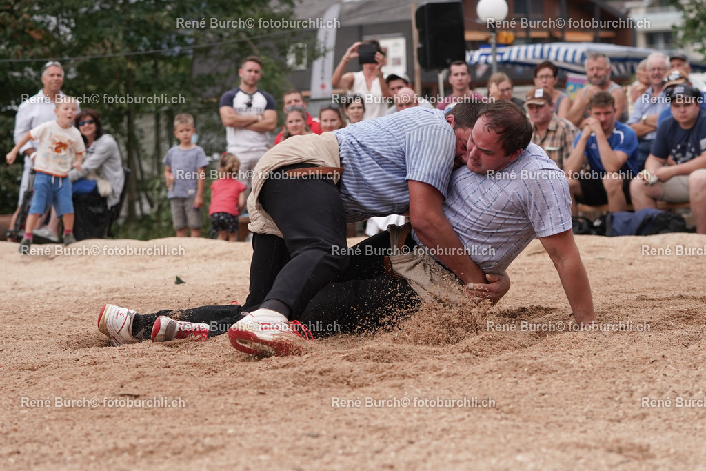 DSC00615-2 | René Burch leidenschaftlicher Fotograf aus Kerns in Obwalden.  Hier finden sie Sport, Landschaft und Natur Fotografie.
 - Realisiert mit Pictrs.com