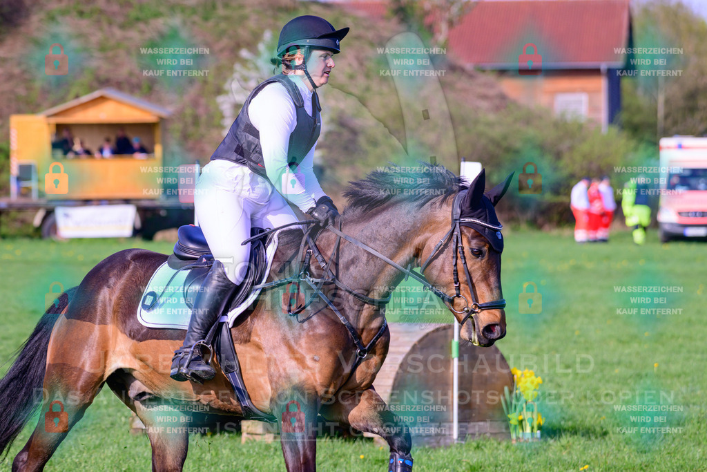 18042026-Gernlinden-02-0454 | Fokus Hufschlag Fotografie - Realisiert mit Pictrs.com
