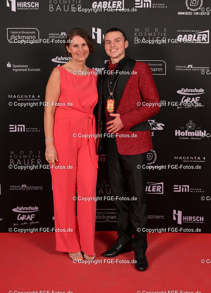 20240127-fge-fotos-0090 | Hofball der FGE am 27.01.2024 im Alten Stadttheater in Eichstätt. - Realisiert mit Pictrs.com