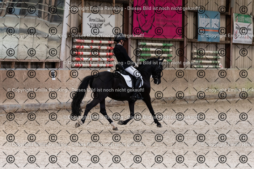 CL5A4225 | Emilia Reinking Fotografie - Realisiert mit Pictrs.com