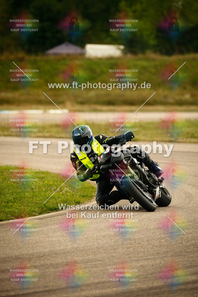 _MOT8145 | Hier findet Ihr Bilder von Touristenfahrten auf der Nürburgring Nordschleife oder von anderen Veranstaltungen die ich besucht habe. Viel Spass beim Durch Schauen 