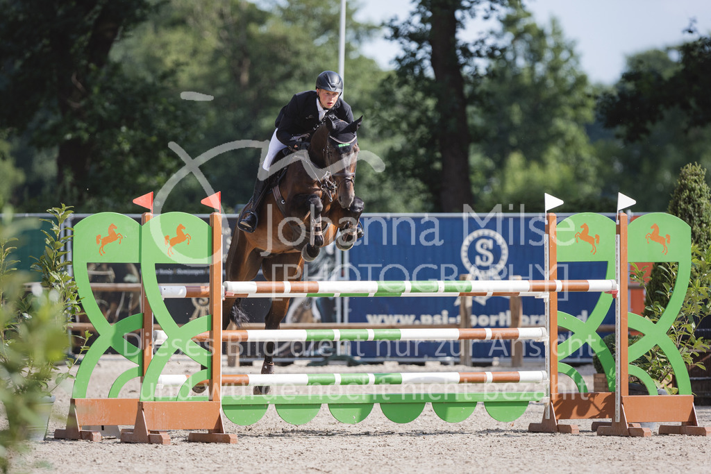 220614_Mühlen_Quali6j-813 | Late Entry Mühlen
Springpferdeprüfung Kl.M* 6j. Qualifikation zum Bundeschampionat
14.06.2022