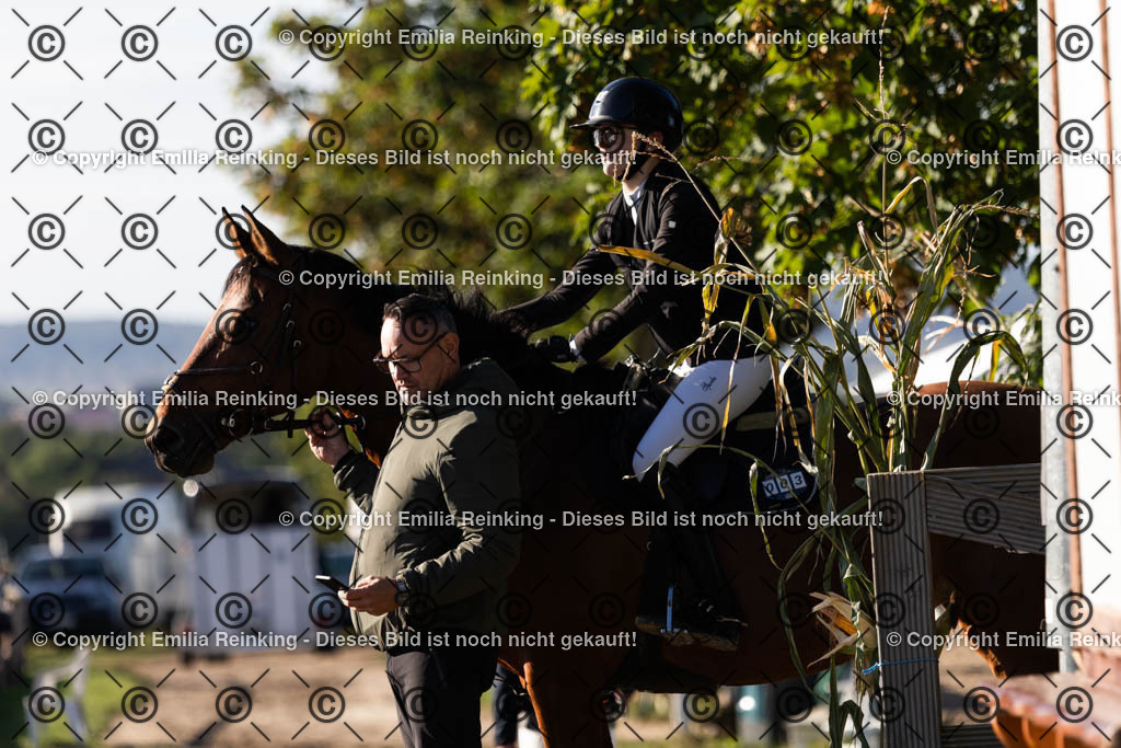 CL5A1043 | Emilia Reinking Fotografie - Realisiert mit Pictrs.com