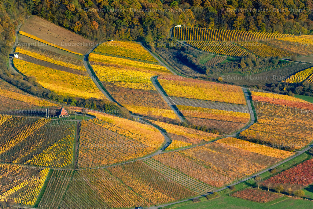 4042820 | Vierzehn-Nothelfer-Kapelle in den Weinbergen bei Oberschwarzach, Weinlage Herrenberg, Teufel