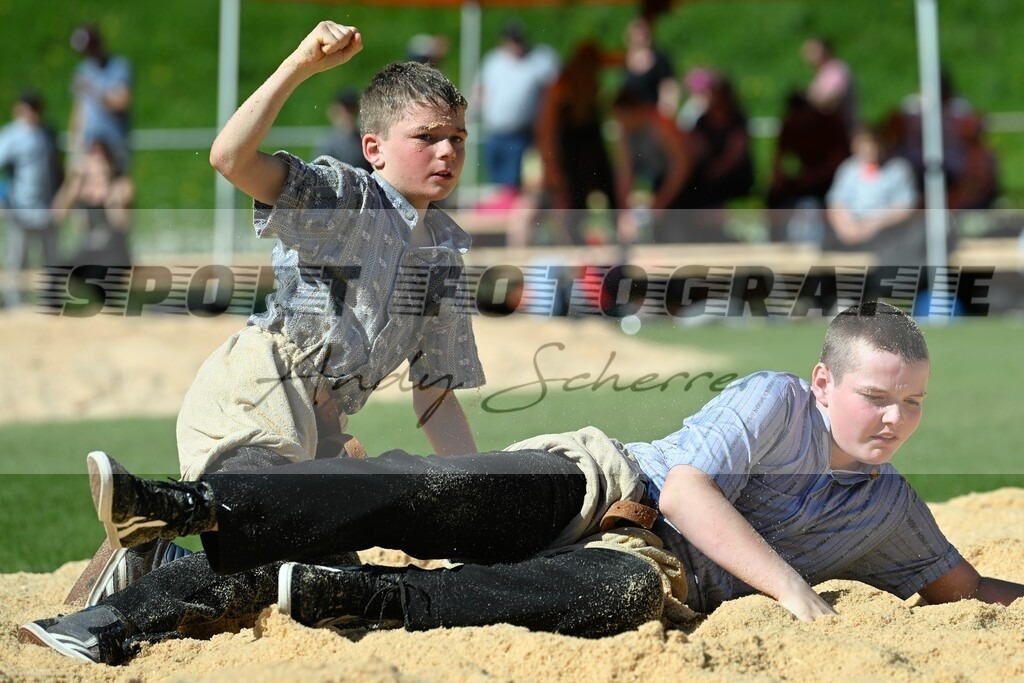 DSC_4553aaa | Kaufen Sie Sportbilder im Onlineshop von Andy Scherrer Sportfotografie. Faszinierende Bilder von Sportevents aus der ganzen Schweiz. Fussball, Frauenfussball, Unihockey, Handball, Schwingen und weiteren Sportarten. - Realisiert mit Pictrs.com