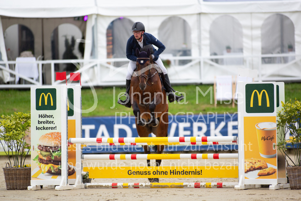 230729_BHO_Stil-A2_2_FS011 | Deine schönsten Turniermomente als professionelle Fotos! Entdecke hochwertige Pferdesport-Fotografie im Online-Shop. Jetzt Fotos finden & bestellen!