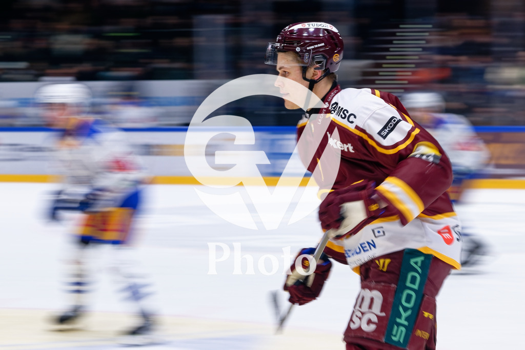National League - Geneve-Servette HC v EV Zug | Jesse Puljujarvi (9 Geneve-Servette HC) portrait (headshot/close up)  during the National League match between Geneve-Servette HC and EV Zug at Les Vernets in Geneva, Switzerland