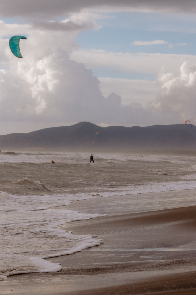 Italien, Kitesurfer | Print Shop 
Fotografie
Posterdruck
Landschaftsfotografie
Reisefotografie
Naturfotografie
Anja Brandes Poster 
Anja Brandes Photography 
Prints for Walls 
Printable 
Posterdrucke
Poster aesthetic 
Poster Wall 
Poster Prints 
Poster schwarz weiß - Realisiert mit Pictrs.com