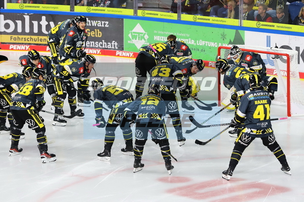 Aufstellung Krefeld Pinguine | Aufstellung Krefeld Pinguine - Realisiert mit Pictrs.com