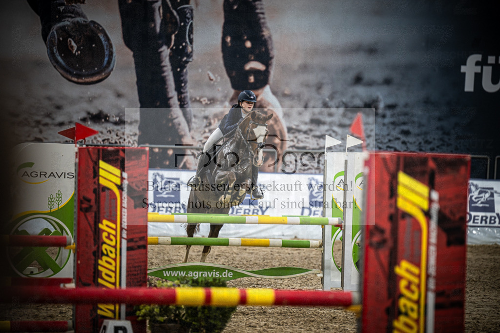 DOS_0897 | Entdecke hochwertige Reitturnierfotos von Foto Oger. Professionell, emotional und authentisch – jetzt Lieblingsmomente im Shop bestellen.Deutschlandweite Turnierfotografie. - Realisiert mit Pictrs.com