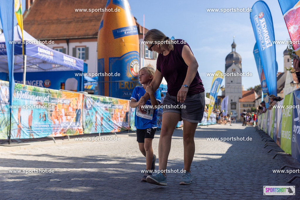 VJ__2990 | Stadtlauf Erding 2025 #stadtlauferding #erdingstadtlauf #stadtlauf_erding #laufmotivation #trisporterding #yourpictrs #sportshot_your_pictrs