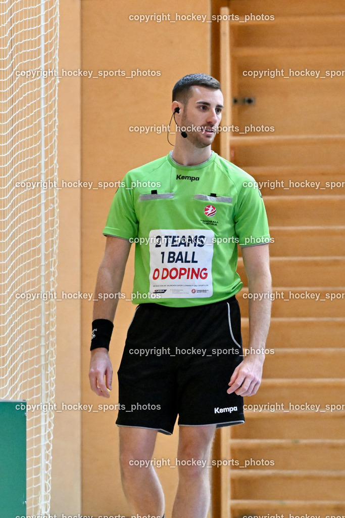 SC Ferlach Damen vs. Hypo Niederösterreich 18.11.2023 | PILLER David Referee