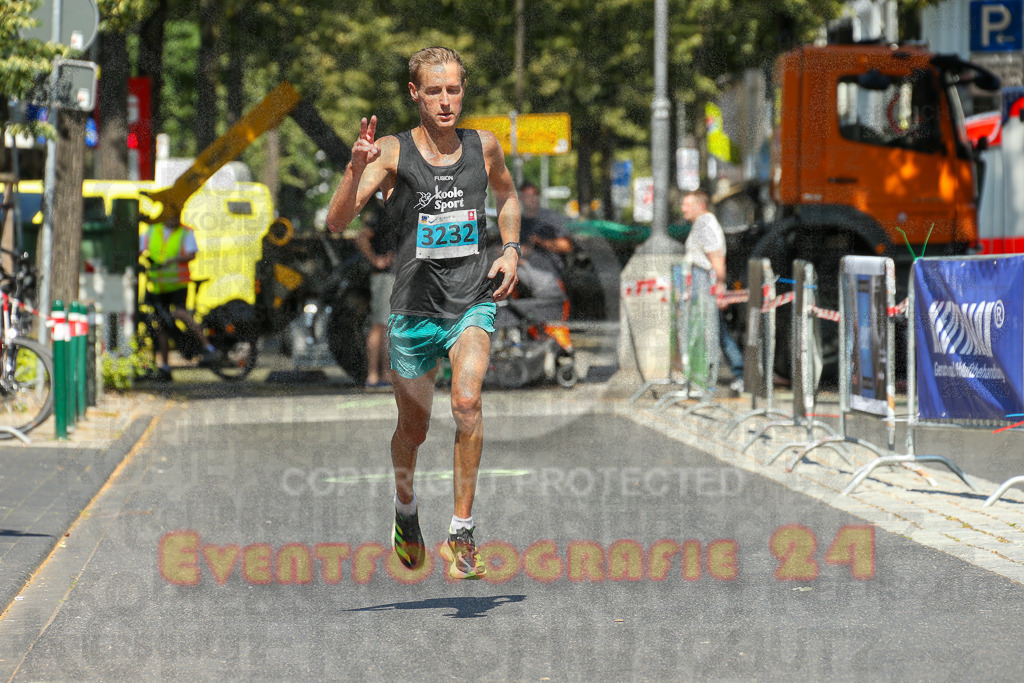 250621_1114_EX1_3535 | Sportfotografie im Rhein-Sieg Kreis, Köln, Bonn, NRW, Rheinland Pfalz, Hessen, etc. Unser Tätigkeitsfeld umfasst den Laufsport vom Volkslauf über den Marathon, Duathlon, Triathon bis zum Ultralauf wie Kölnpfad Ultra oder Schindertrail.