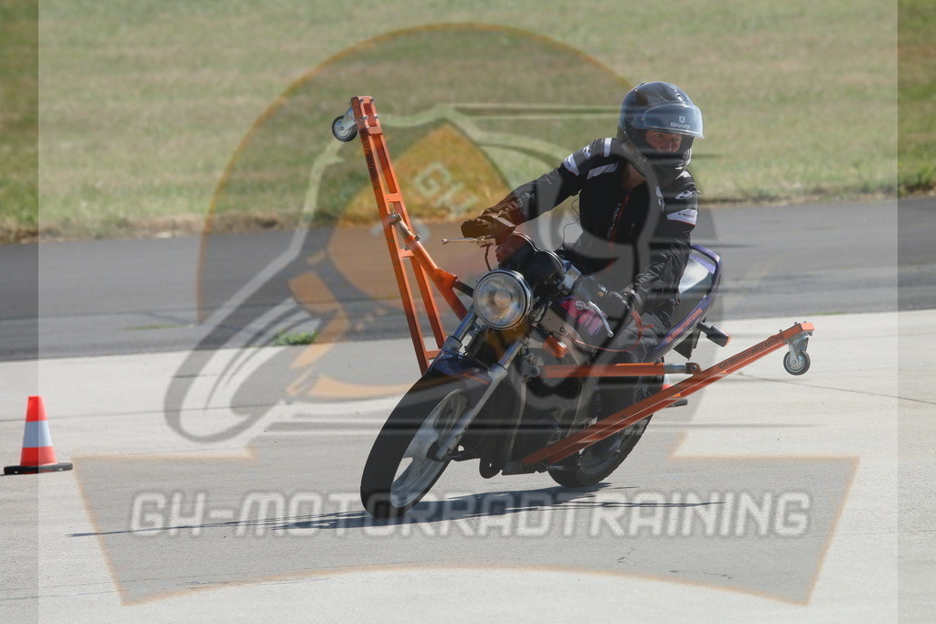IMG_3572 | gh-motorradtraining-foto.de - Realisiert mit Pictrs.com