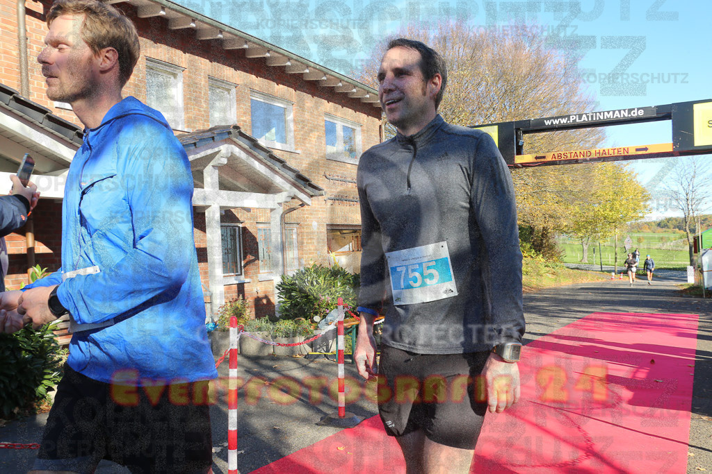 221113_1240_EX1_9143 | Sportfotografie im Rhein-Sieg Kreis, Köln, Bonn, NRW, Rheinland Pfalz, Hessen, etc. Unser Tätigkeitsfeld umfasst den Laufsport vom Volkslauf über den Marathon, Duathlon, Triathon bis zum Ultralauf wie Kölnpfad Ultra oder Schindertrail.