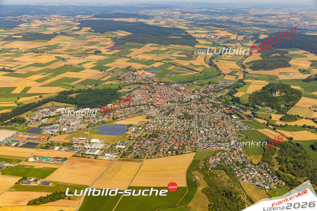 Luftbild der Stadt Volkmarsen - Die Luftaufnahme wurde 2025 vom UL-Flugzeug heraus erstellt ( keine Drohne ) - Hochauflösende Luftaufnahme - für professionelle Ausdrucke geeignet. Die Geschenkidee !Hier alle&nbsp;Infos zur Lizenzierung der LuftaufnahmeWir fliegen auch dieses Jahr wieder in Ihre Region um Luftbilder zu erstellen.- Luftbild anfragen