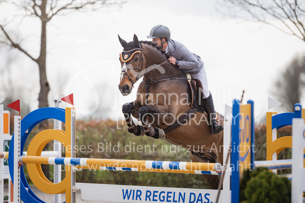 230426_HofSosath_Stil-L-526 | Deine schönsten Turniermomente als professionelle Fotos! Entdecke hochwertige Pferdesport-Fotografie im Online-Shop. Jetzt Fotos finden & bestellen!