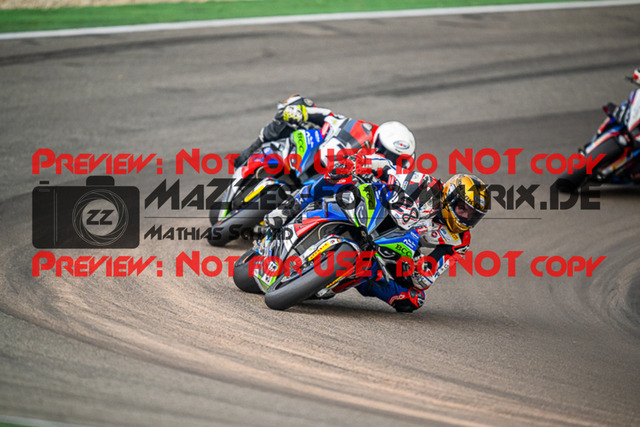 MaZZes_FotoMatrix_220925_8826 | IDM1000