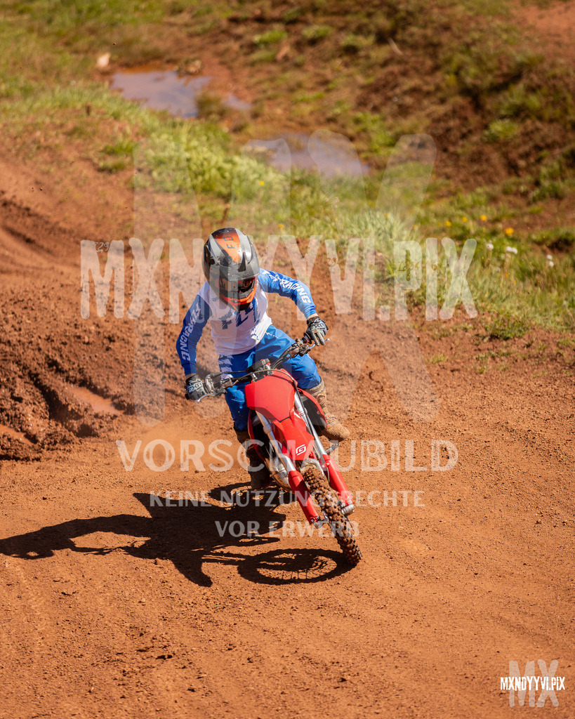 866A4274 | mxndyyvipix