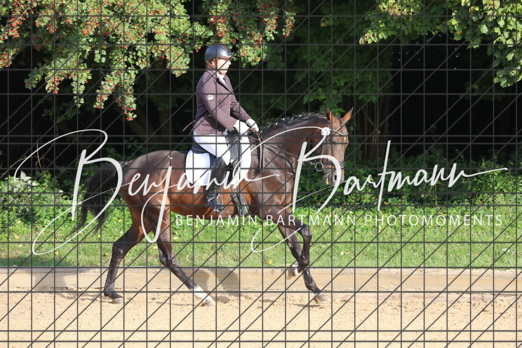 AZ2A1524 | Benjamin Bartmann Photomoments