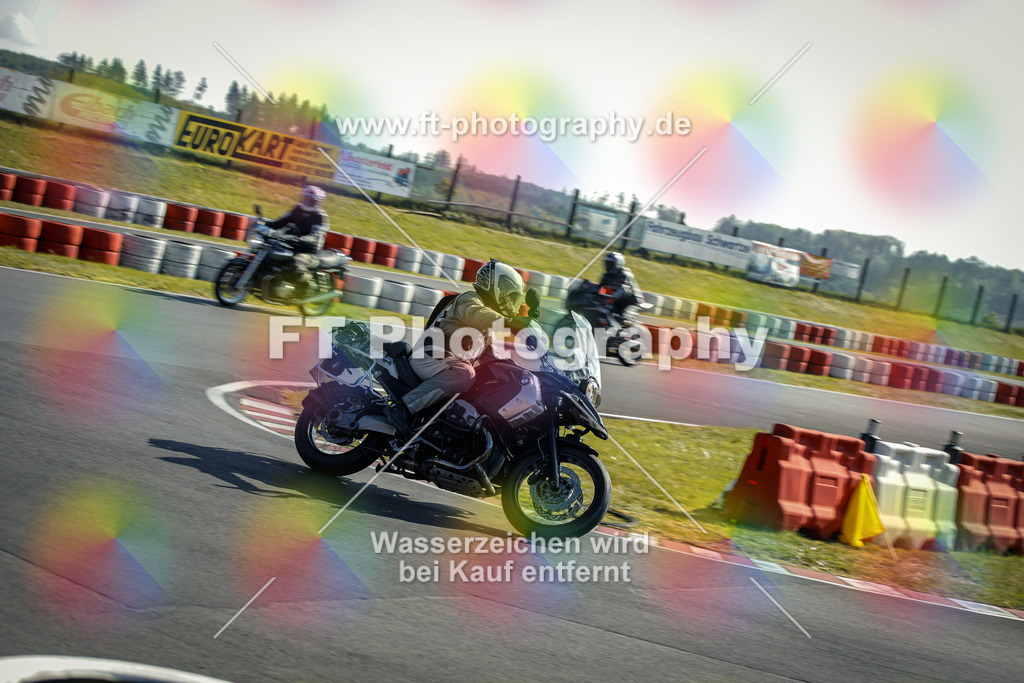 OBK_Mai_Justin_Uwe-10161 | Hier findet Ihr Bilder von Touristenfahrten auf der Nürburgring Nordschleife oder von anderen Veranstaltungen die ich besucht habe. Viel Spass beim Durch Schauen 