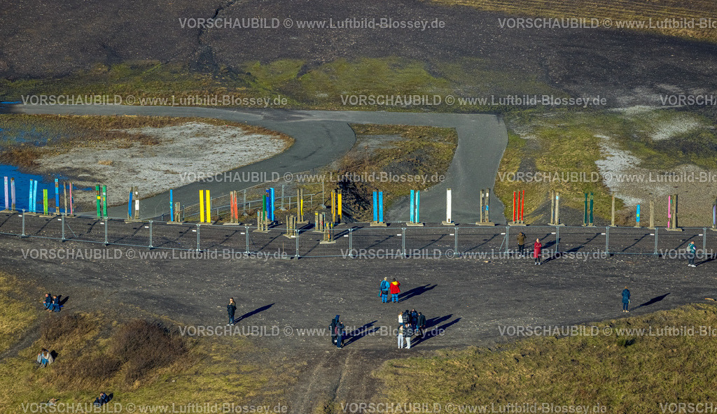 Bottrop240107694 | Luftbild, Halde Haniel, Totems von AgustÃ­n Ibarrola Skulptur Stelen, Fuhlenbrock, Bottrop, Ruhrgebiet, Nordrhein-Westfalen, Deutschland