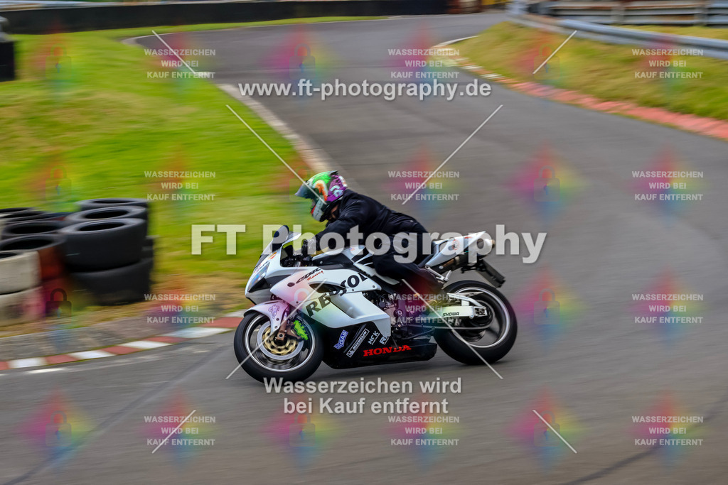 OBK-6023 | Hier findet Ihr Bilder von Touristenfahrten auf der Nürburgring Nordschleife oder von anderen Veranstaltungen die ich besucht habe. Viel Spass beim Durch Schauen 