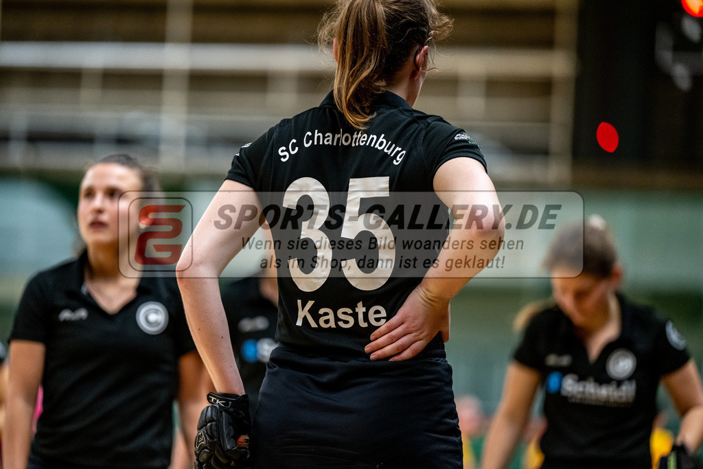 AKa 2.Buli Damen SCC - MHC 2-6 28.11.25 SG-0667 | Hockey,Sport,Fieldhockey,1.Bundesliga,2.Bundesliga,Sportfotografie,Shop,Sportphotography,Feldhockey,Hockeyliga