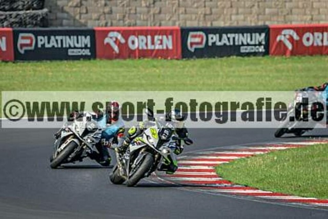 spof3168 | Professionelle Fotos von Sportveranstaltungen, aber auch Hochzeiten und anderen Events. - Realisiert mit Pictrs.com