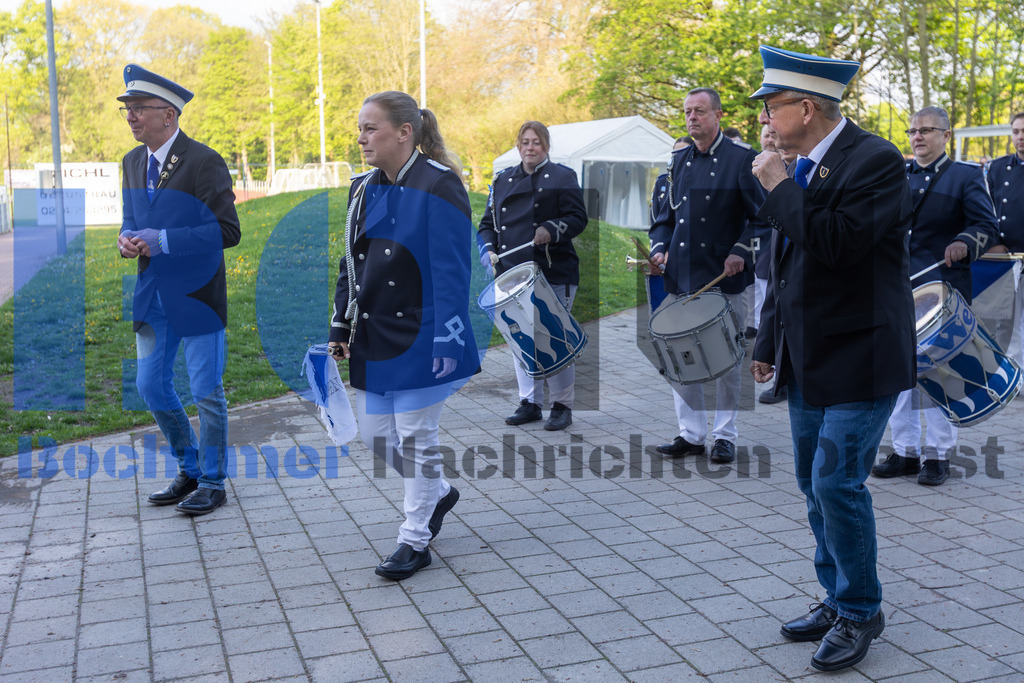 JEM_DORHAR20250425-1 | bond - Realisiert mit Pictrs.com