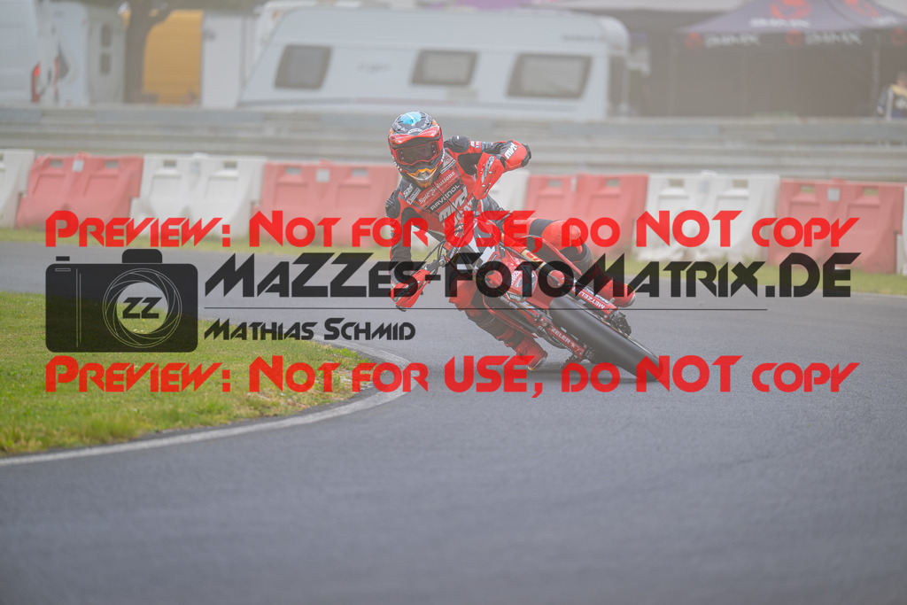 MaZZes-Fotomatrix-20260508-55926 | G4