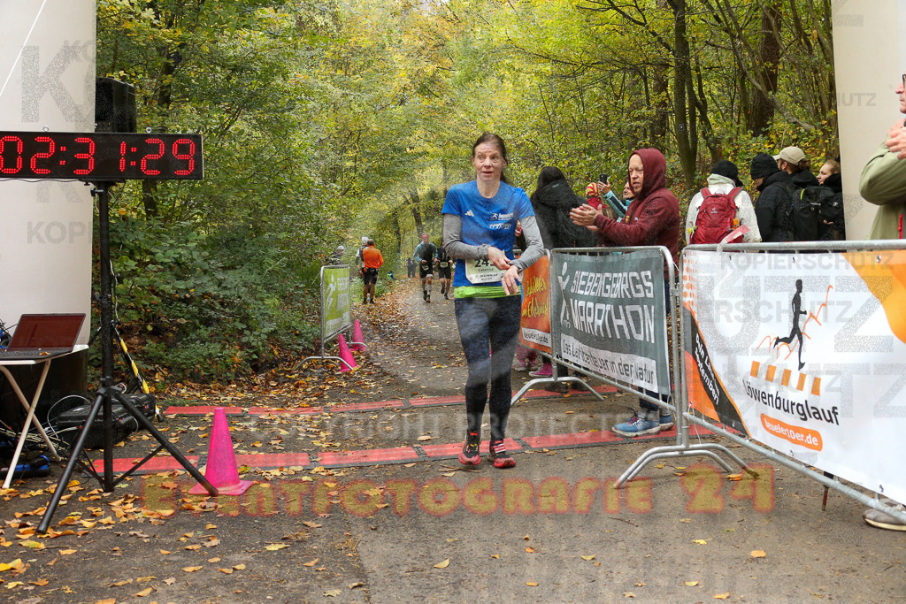 251026_1233_EX1_0639 | Sportfotografie im Rhein-Sieg Kreis, Köln, Bonn, NRW, Rheinland Pfalz, Hessen, etc. Unser Tätigkeitsfeld umfasst den Laufsport vom Volkslauf über den Marathon, Duathlon, Triathon bis zum Ultralauf wie Kölnpfad Ultra oder Schindertrail.