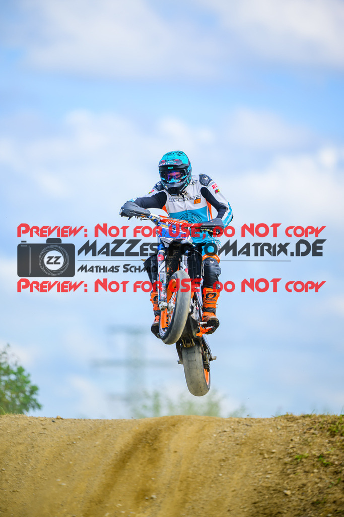 MaZZes_FotoMatrix_240713_6007705_9984 | S3