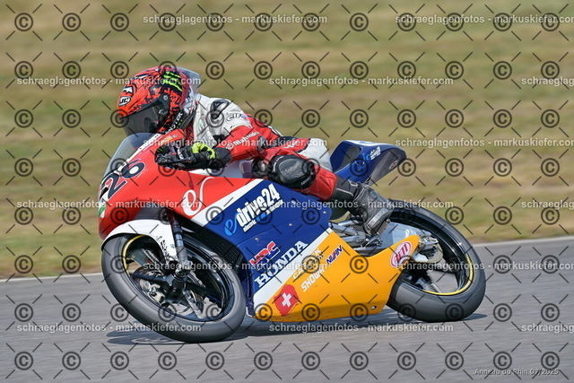25bt04-1304 | markuskiefer.com - Realisiert mit Pictrs.com