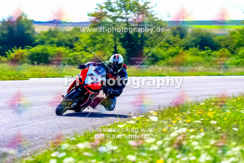 014-5810 | Hier findet Ihr Bilder von Touristenfahrten auf der Nürburgring Nordschleife oder von anderen Veranstaltungen die ich besucht habe. Viel Spass beim Durch Schauen 