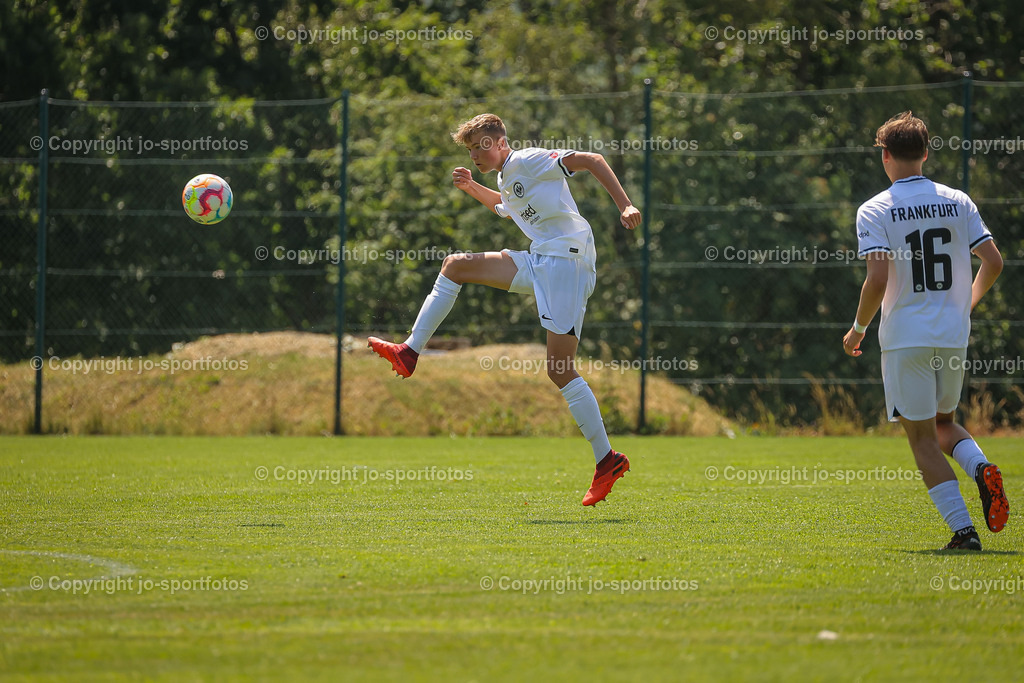 BQ3I4541 | 17.06.2023; Testspiel; Rasenplatz Offdilln; VfL Bochum U17 - Eintracht Frankfurt U17; Ergebnis: 3:1 (1:1)