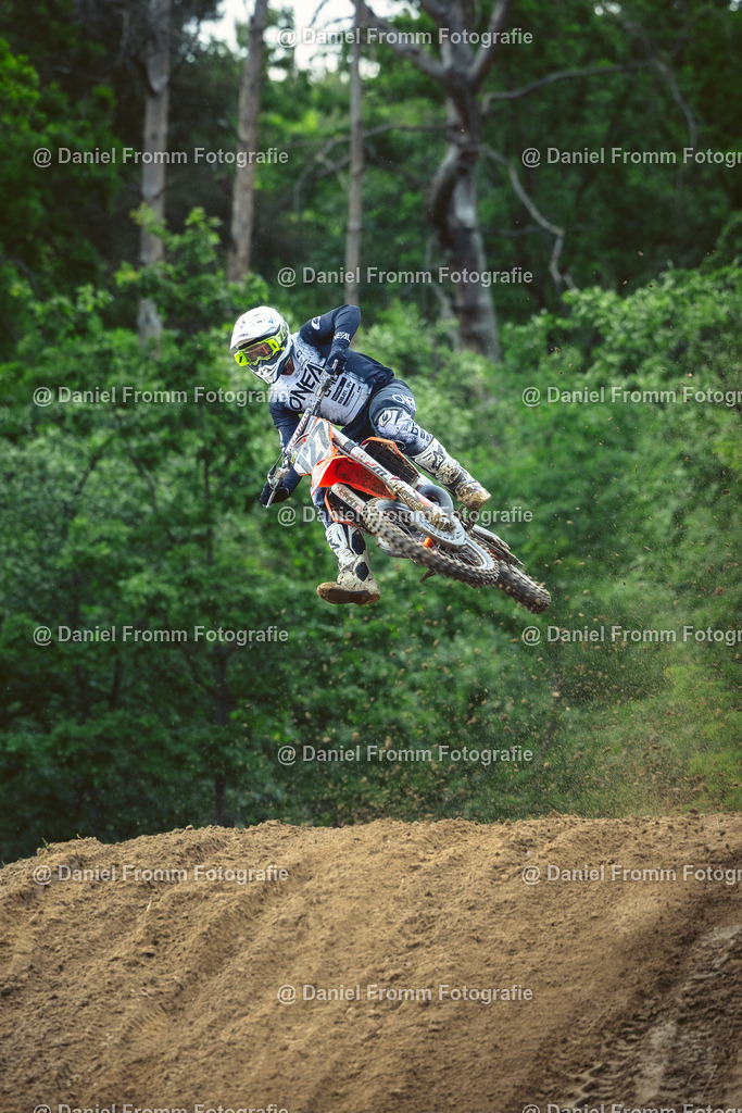0V8A2647 | DanielFrommFotografie - Realisiert mit Pictrs.com