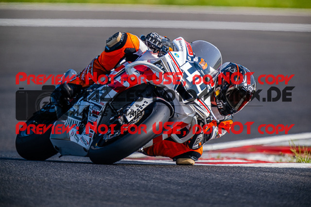 MaZZes_FotoMatrix_220506_96605 | Fotograf Mathias Schmid
Sportfotograf,
Eventfotograf,
Hochzeitsfotograf,
Portraitfotograf