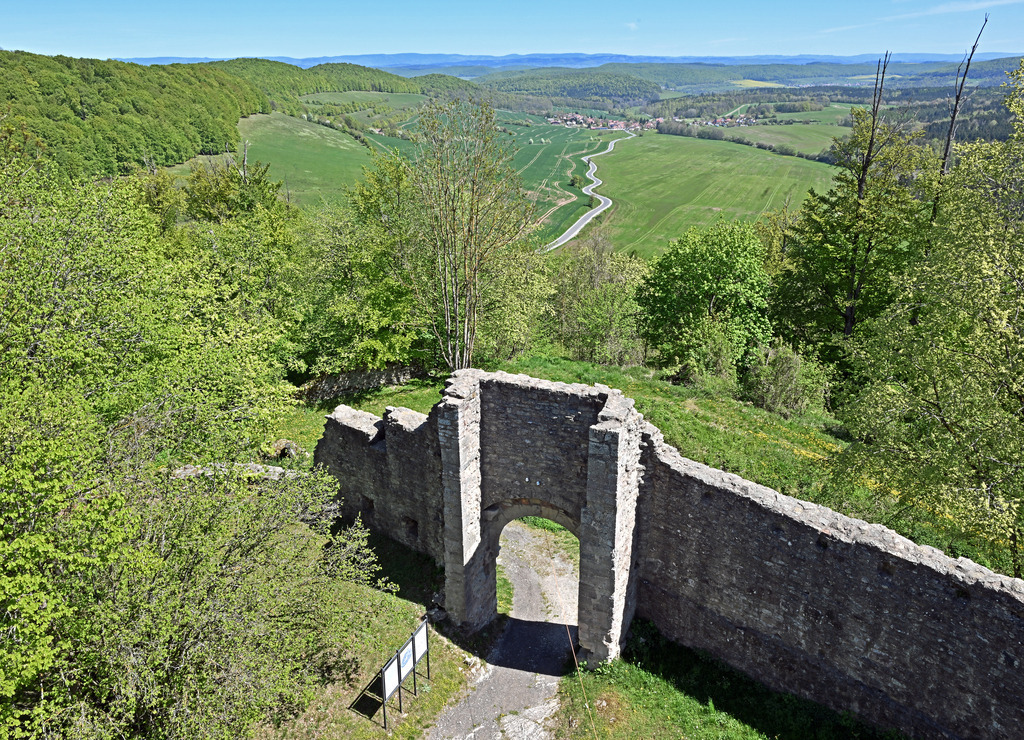 Henneburg01 | lucisnaturbilder - Realisiert mit Pictrs.com