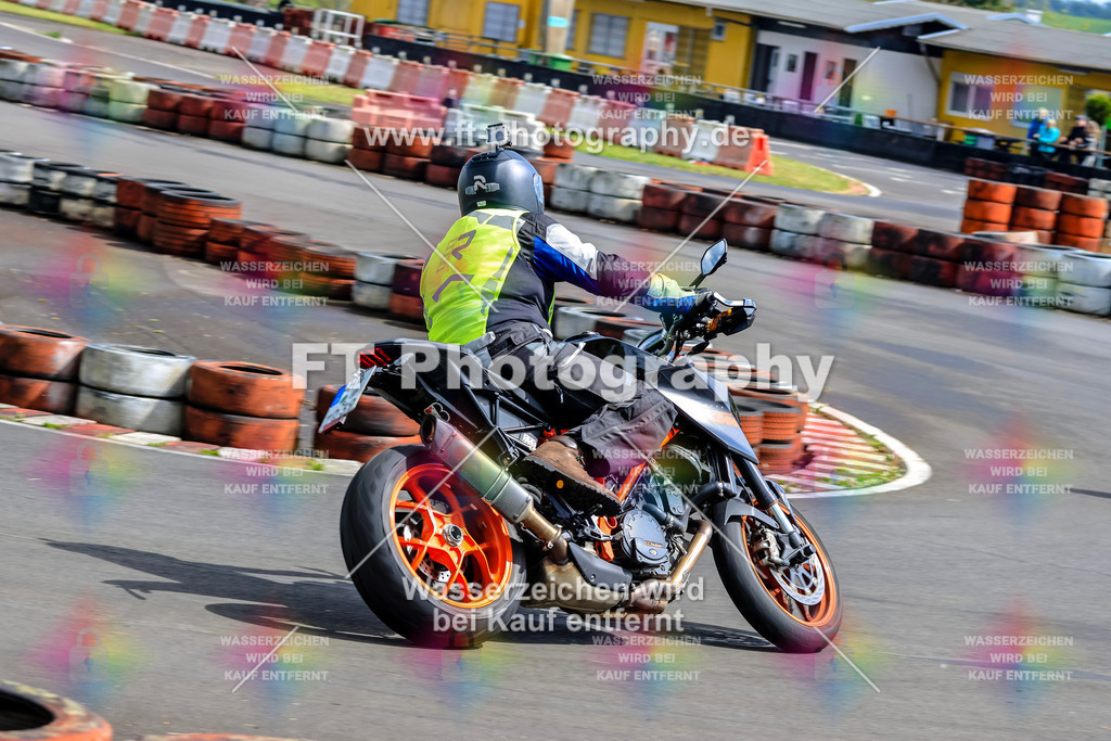 _OTO3653 | Hier findet Ihr Bilder von Touristenfahrten auf der Nürburgring Nordschleife oder von anderen Veranstaltungen die ich besucht habe. Viel Spass beim Durch Schauen 