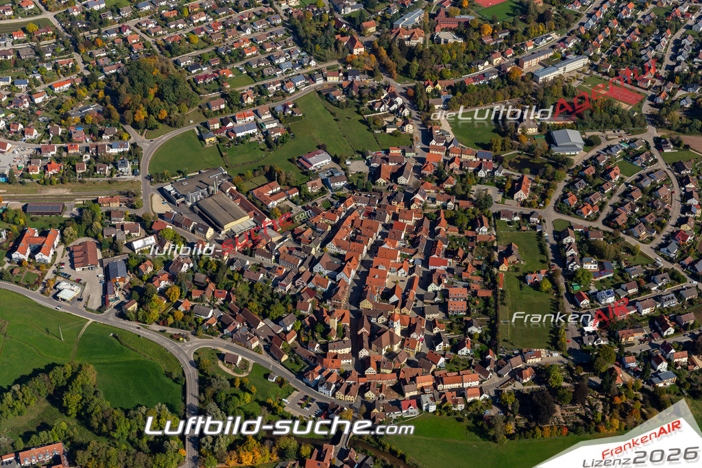 aktuelles Luftbild von  Windsbach - Luftaufnahme wurde 2019 von https://frankenair.de mittels Flugzeug (keine Drohne) erstellt.