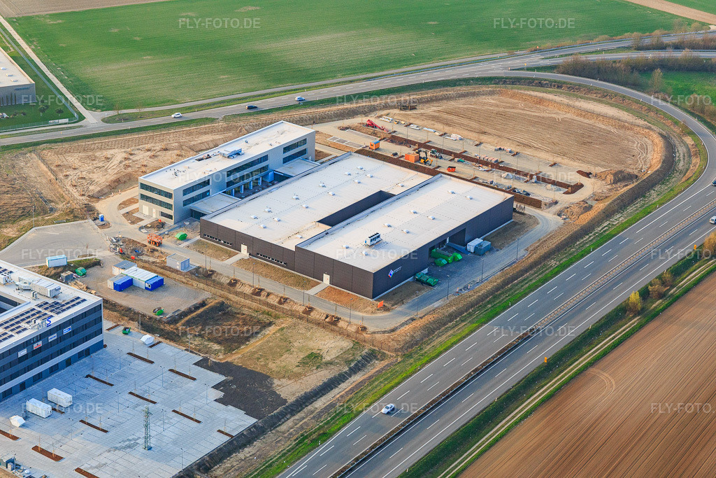 Luftbild: EIZO GmbH in Rülzheim im Bundesland Rheinland-Pfalz in Deutschland. – Foto: IMG_113272.jpg vom 23.03.2019 durch Werner Riehm/FLY-FOTO.de – Auflösung des Originals: 5472 x 3648 px – EIZO