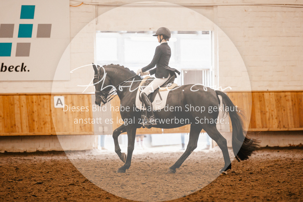 3I6A2497 | Stimmungsvolle Portraits und Reitsportfotografie im Ruhrgebiet und im Münsterland.

Pferdefotografie, Hundefotografie, Tierfotografie, Reportagen, Portraits von Tier und Mensch, Turnierfotografie in Bochum, Recklinghausen, Marl, Haltern am See, Dülmen.. - Realisiert mit Pictrs.com